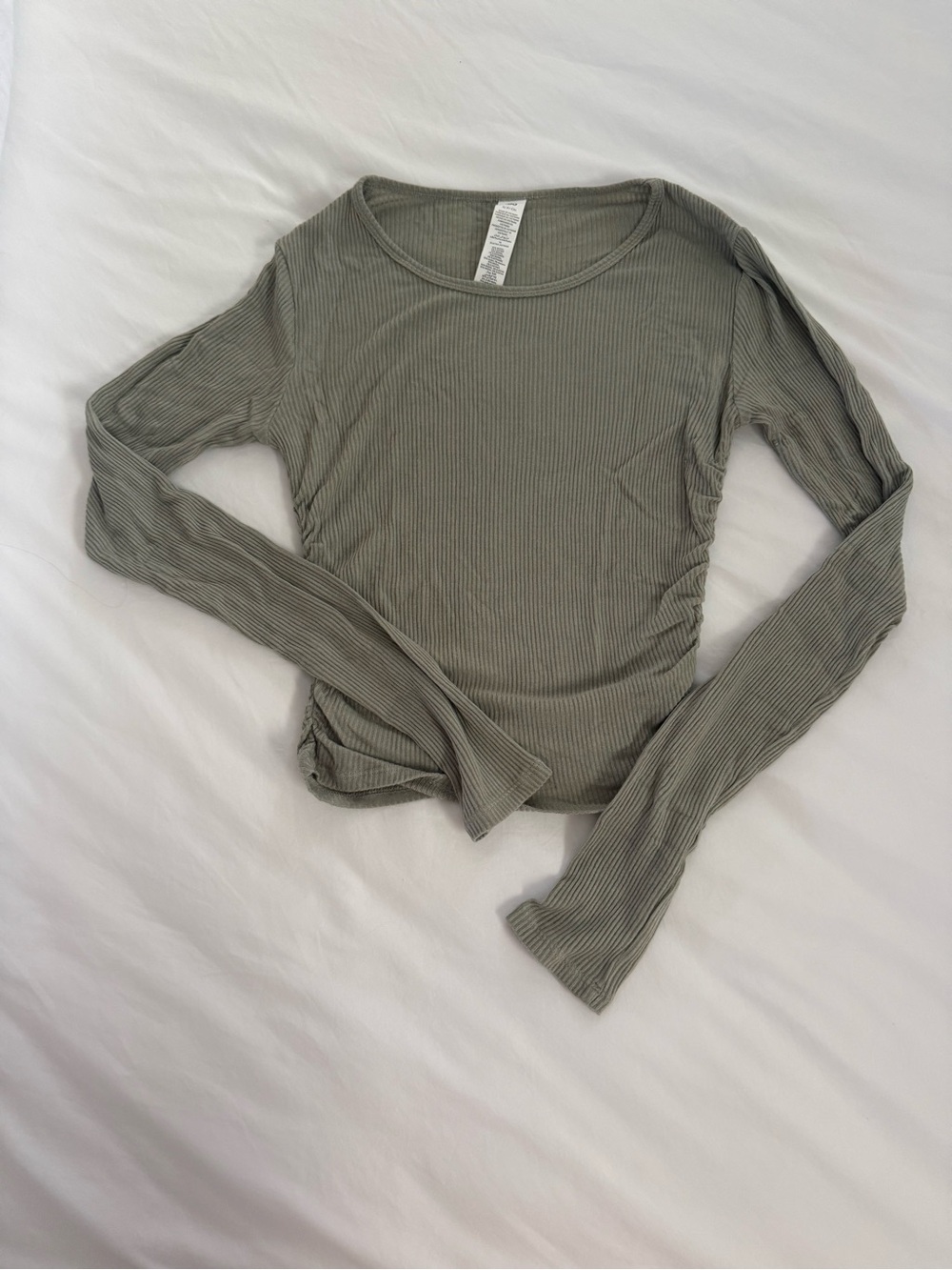 Alo yoga sage green ribbed long sleeve size small